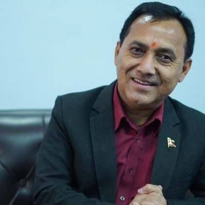 प्रधानमन्त्रीले बोल्नुअघि दर्जनपटक सोच्नुपर्छ : विश्वप्रकाश शर्मा